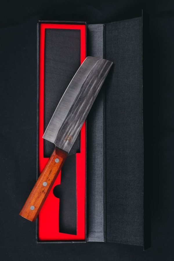 nakiri noz kiselo lesinarsko drvo